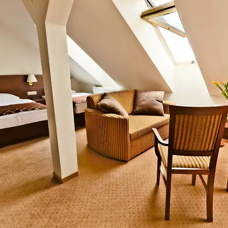 Korel 3* Poznań