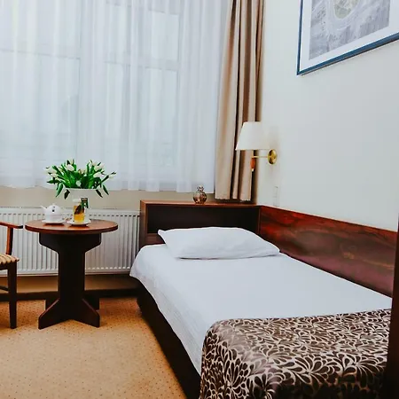 Korel Hotel 3*
